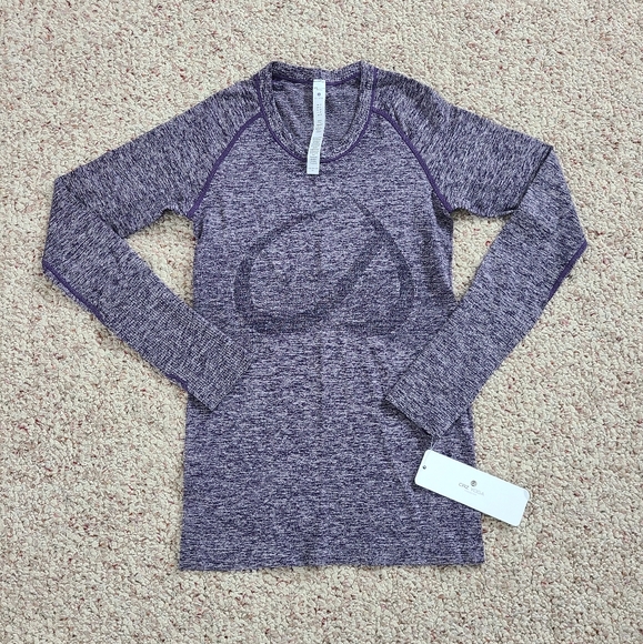 NWT CRZ YOGA Long Sleeve Tech Tee Size XS - Indigo - Picture 2 of 5